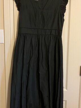 Anne Klein Black Eyelet V‑Neck Midi Dress
